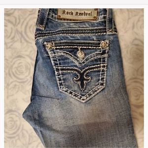 Rock Revival "Maggie" Bermuda Stretch Shorts W28